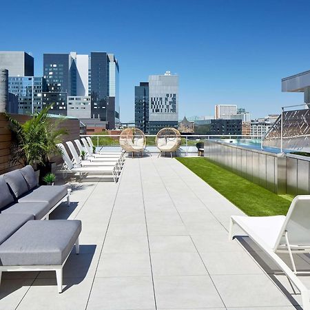 Homewood Suites By Hilton Montreal Downtown المظهر الخارجي الصورة