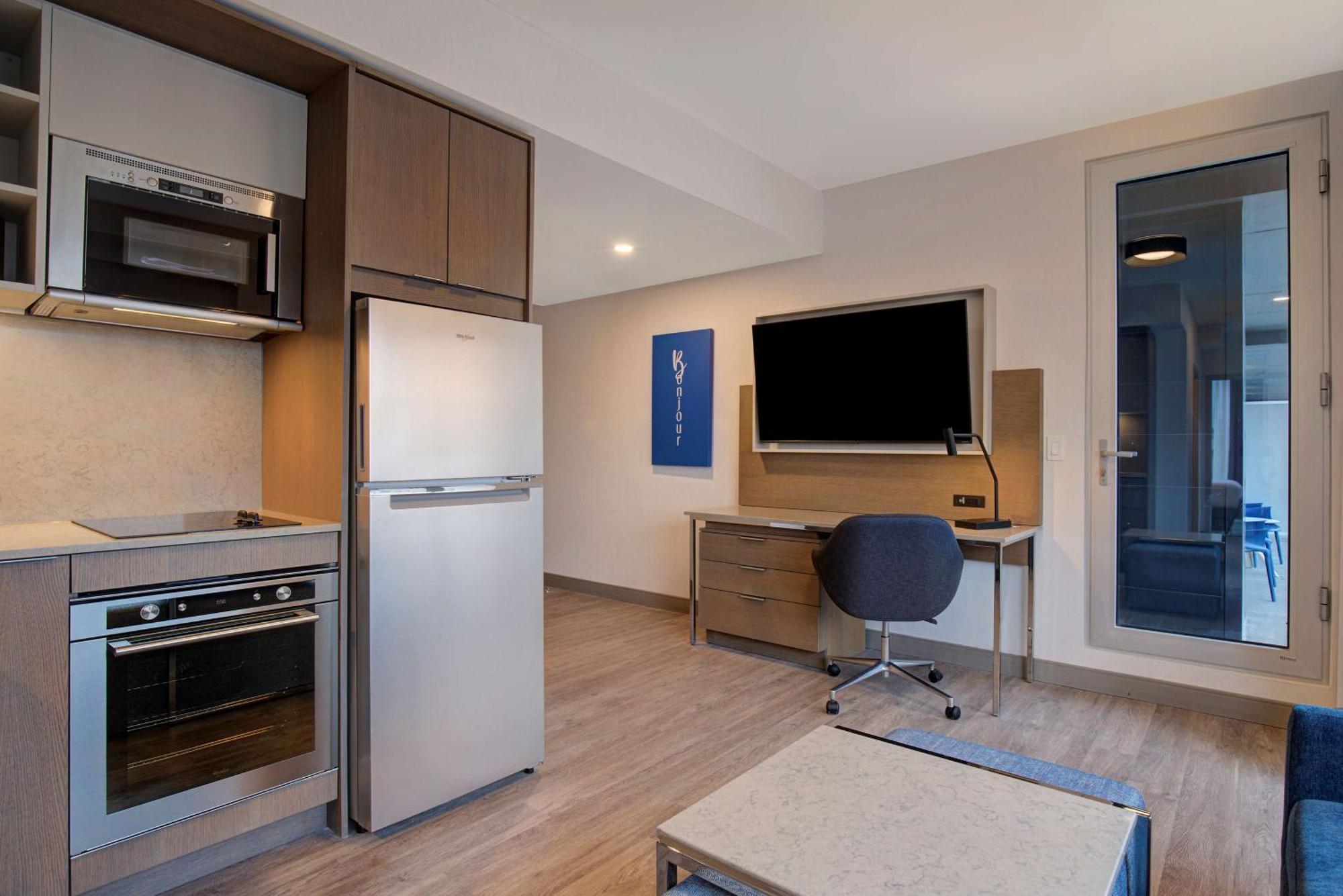 Homewood Suites By Hilton Montreal Downtown المظهر الخارجي الصورة