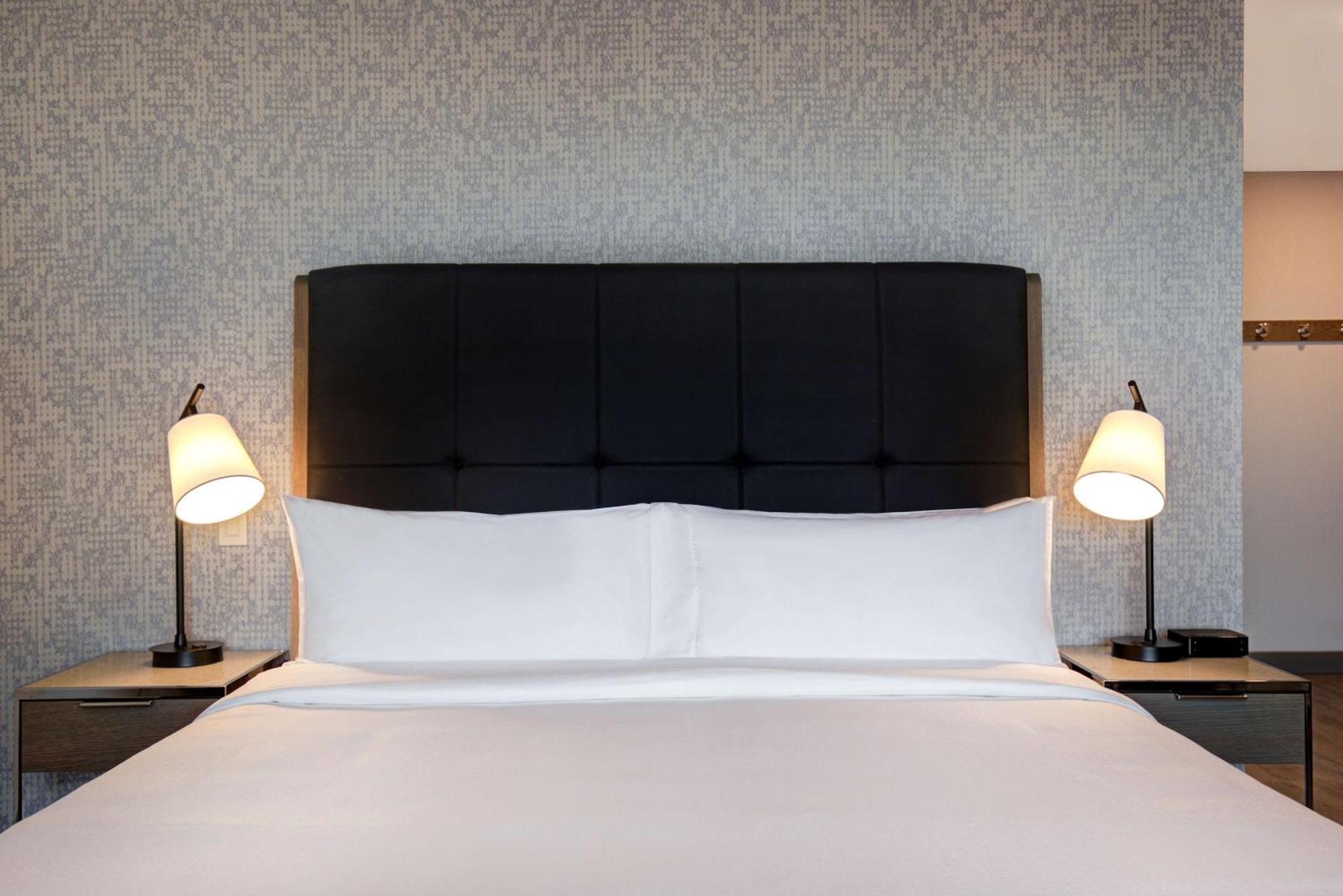 Homewood Suites By Hilton Montreal Downtown المظهر الخارجي الصورة