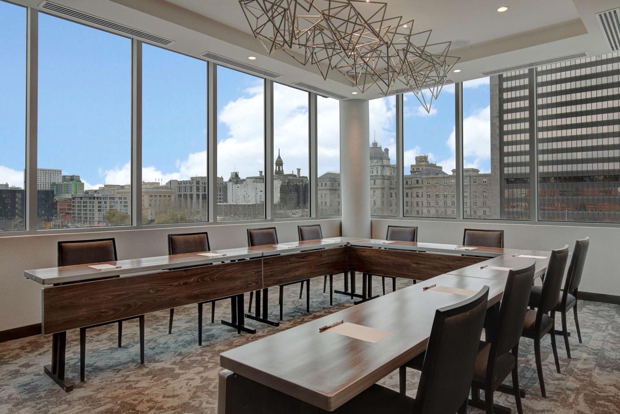 Homewood Suites By Hilton Montreal Downtown المظهر الخارجي الصورة