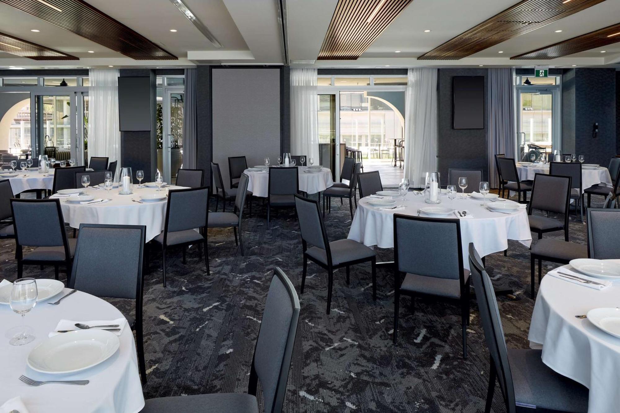 Homewood Suites By Hilton Montreal Downtown المظهر الخارجي الصورة