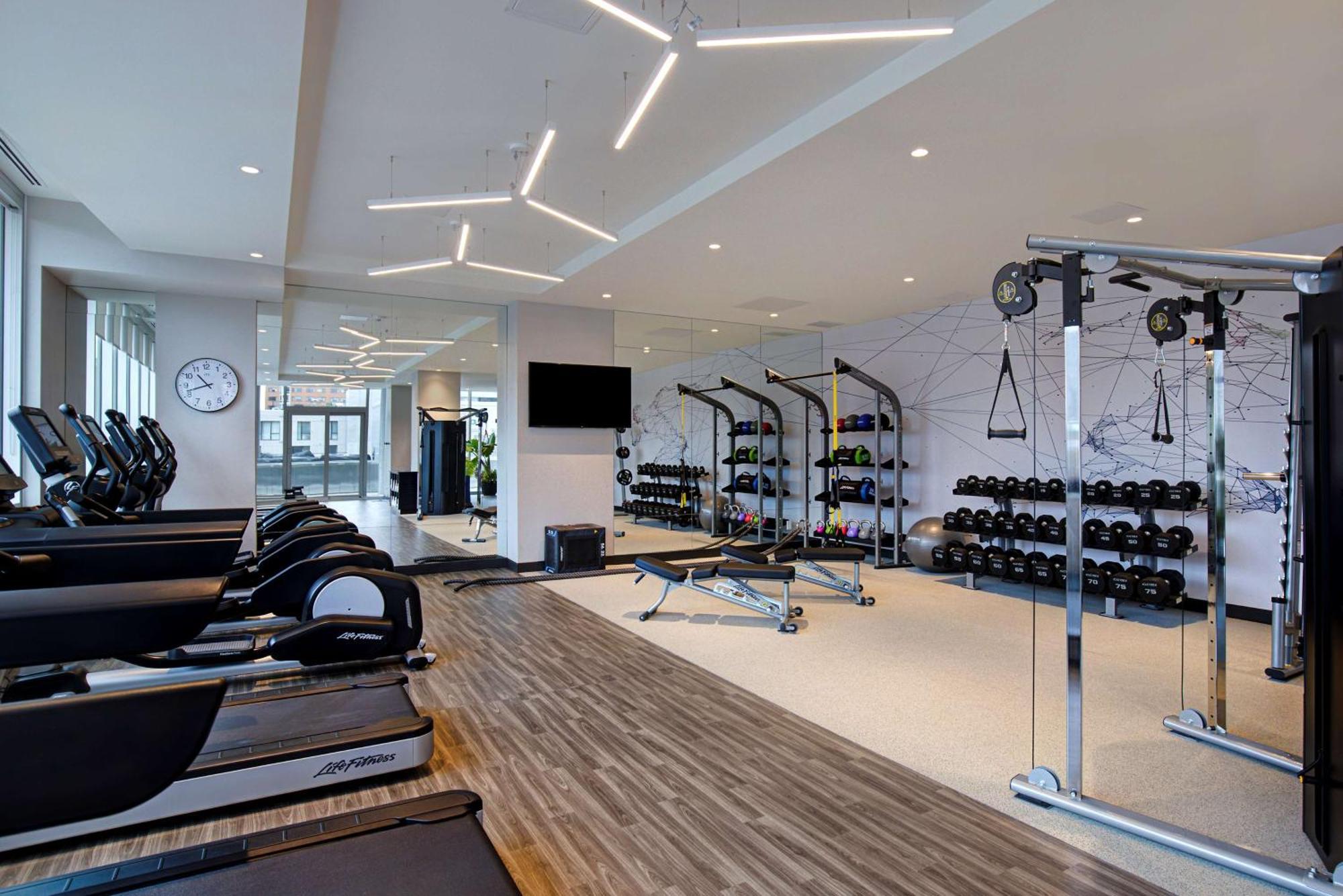 Homewood Suites By Hilton Montreal Downtown المظهر الخارجي الصورة