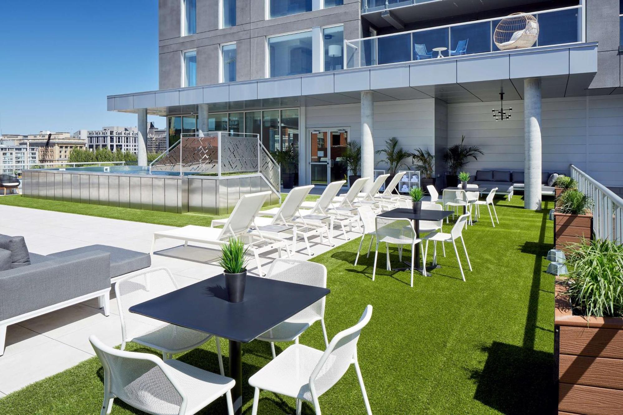 Homewood Suites By Hilton Montreal Downtown المظهر الخارجي الصورة